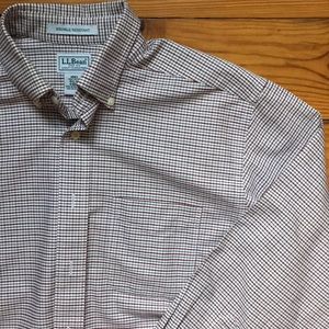 L.L. Bean Wrinkle Free Button Down Shirt